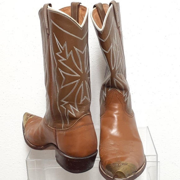 Classic Nocona Custom Men's Boots, Sz 12B Narrow, Brass Toe Guard, Pointed Toe - Picture 3 of 7